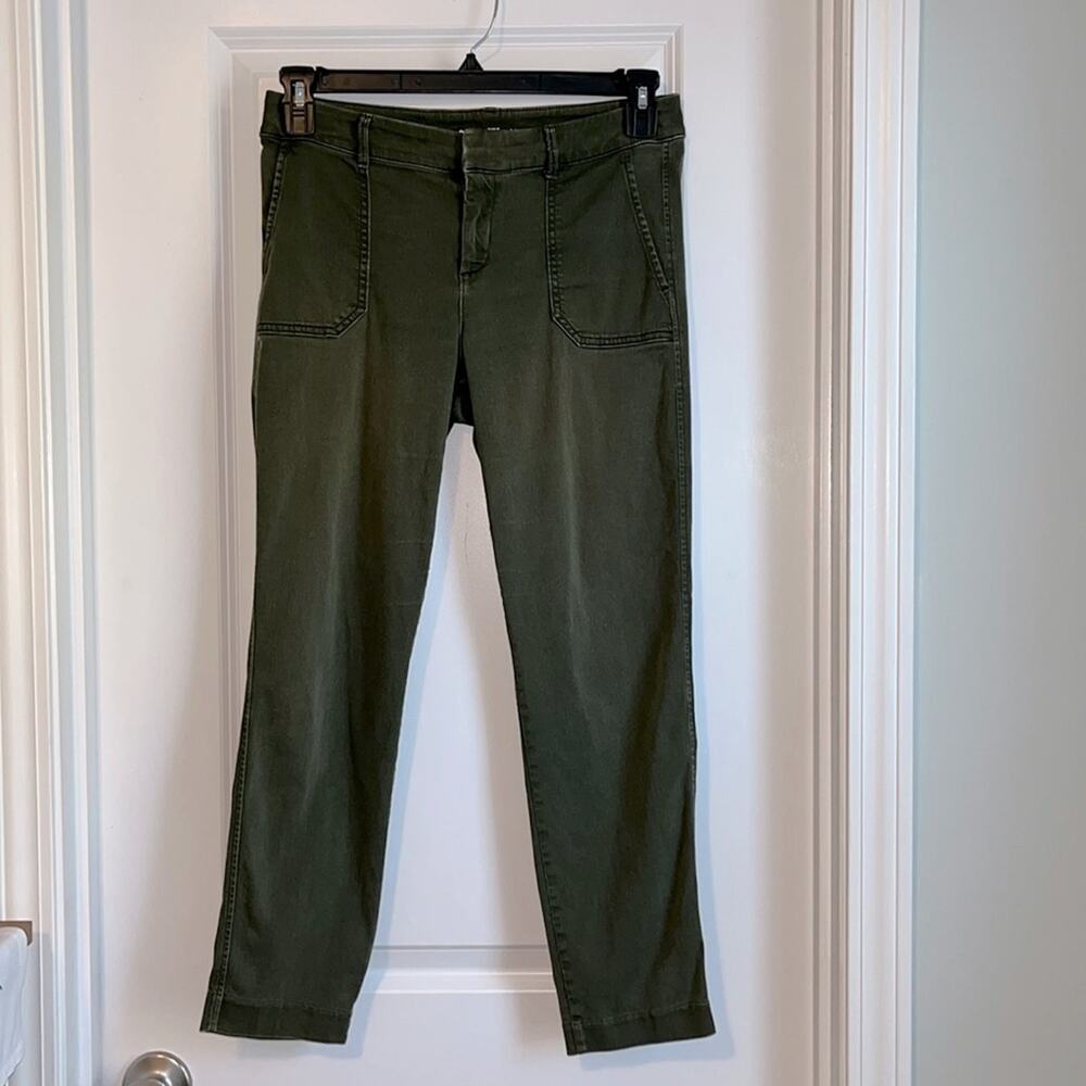 ⚡️ 3 for $20 ⚡️ Old Navy Olive Green Pixie Pants